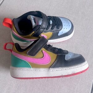 Toddler Nike Court Borough Low Recraft size 7